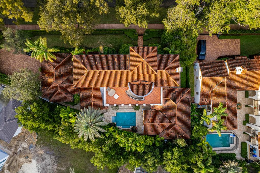 Florida Roofing in 2026: Don’t Let Misinformation Cost You a New&nbsp;Roof
